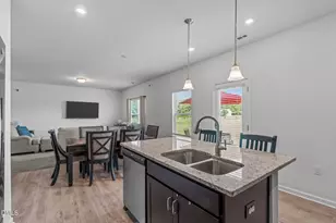 88 Patriot Pl, Smithfield, NC 27577 - Photo 14