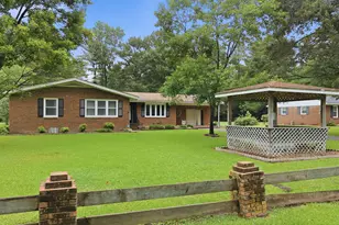 3615 Longleaf Dr NE, Elm City, NC 27822 - Photo 2