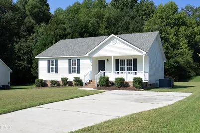 118 McKenzie Circle, Clayton, NC 27520 - Photo 2