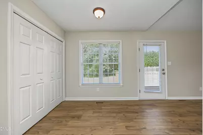 118 McKenzie Circle, Clayton, NC 27520 - Photo 10