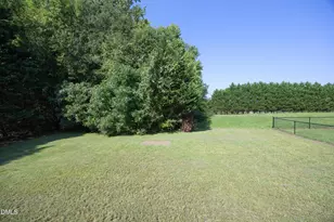 118 McKenzie Cir, Clayton, NC 27520 - Photo 16