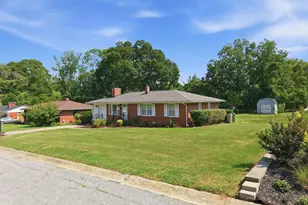 909 Brooks Ave, Garner, NC 27529 - Photo 4