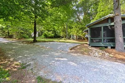 107 N Hillsborough Avenue, Hillsborough, NC 27278 - Photo 32