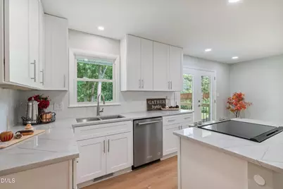 100 E Merlin Drive, Knightdale, NC 27545 - Photo 2