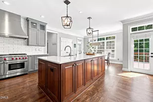 113 Hayworth Dr, Chapel Hill, NC 27517 - Photo 12