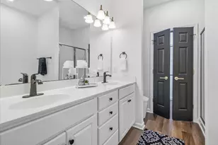 10163 Bessborough Dr, Raleigh, NC 27617 - Photo 32
