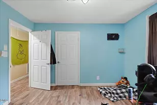 513 W 1st St, Kenly, NC 27542 - Photo 16