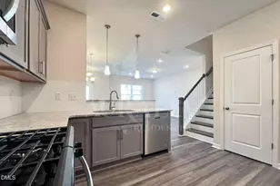 217 Truss Brg St, Fuquay-Varina, NC 27526 - Photo 4
