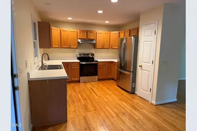 137 B Windsor Circle, Chapel Hill, NC 27516 - Photo 8