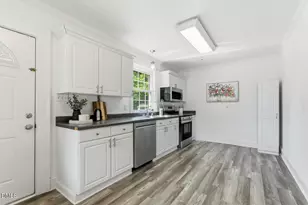 708 S 3rd St, Smithfield, NC 27577 - Photo 16