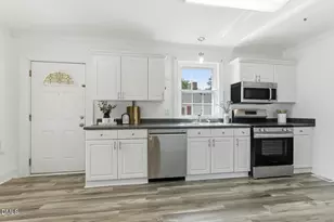 708 S 3rd St, Smithfield, NC 27577 - Photo 14