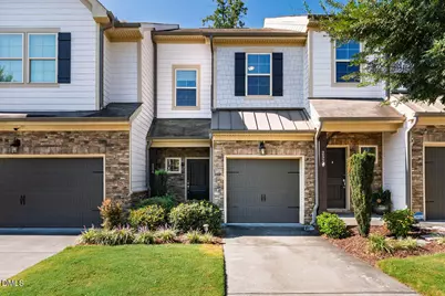 256 Ellsworth Manor Drive, Hillsborough, NC 27278 - Photo 2