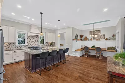 305 E Winmore Avenue, Chapel Hill, NC 27516 - Photo 12