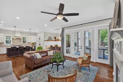 305 E Winmore Avenue, Chapel Hill, NC 27516 - Photo 6