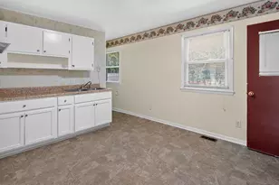 308 Pennsylvania Ave, Fayetteville, NC 28301 - Photo 12