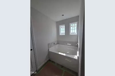 1585 Eastbay Drive, Fayetteville, NC 28312 - Photo 14
