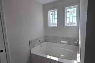 1585 Eastbay Dr, Fayetteville, NC 28312 - Photo 14