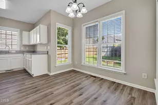 2525 Trailwood Hills Dr, Raleigh, NC 27603 - Photo 12