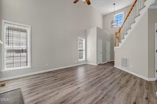 2525 Trailwood Hills Dr, Raleigh, NC 27603 - Photo 10