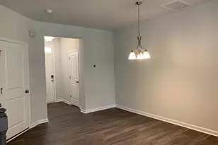 515 Catalina Grande Dr, Cary, NC 27519 - Photo 2