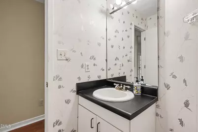 814 Lake Forest Drive, Raleigh, NC 27615 - Photo 16