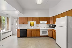 302 Halifax St, Warrenton, NC 27589 - Photo 10