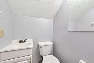 5601 Sky Ln Dr, Durham, NC 27704 - Photo 22