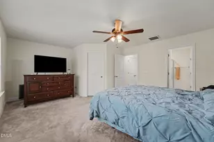 324 E Porthaven Way, Clayton, NC 27527 - Photo 16