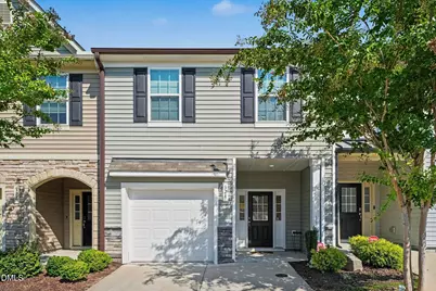 324 E Porthaven Way, Clayton, NC 27527 - Photo 2