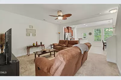 324 E Porthaven Way, Clayton, NC 27527 - Photo 6