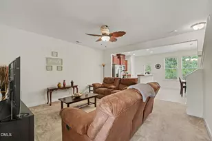 324 E Porthaven Way, Clayton, NC 27527 - Photo 6