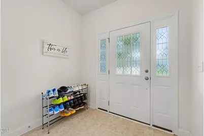 324 E Porthaven Way, Clayton, NC 27527 - Photo 4