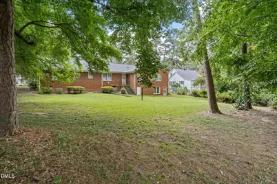 1516 Cypress Drive, Henderson, NC 27536 - Photo 2