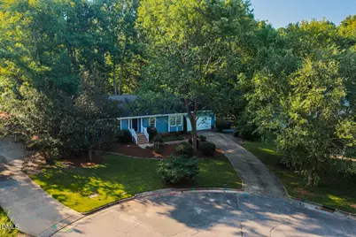 9 Edgestone Place, Chapel Hill, NC 27517 - Photo 8