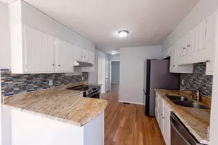 2337 Rolling Hill Rd, Fayetteville, NC 28304 - Photo 6