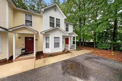 615 S Moore Street, Clayton, NC 27520 - Photo 2