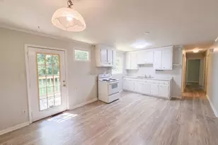 6220 Paylor St, Mebane, NC 27302 - Photo 2