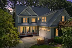 215 Lansbrooke Ln, Apex, NC 27502 - Photo 2