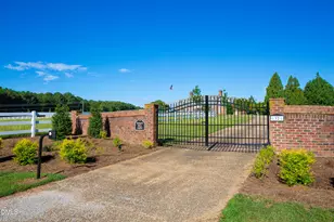 32 Wes Sandling Rd, Franklinton, NC 27525 - Photo 2
