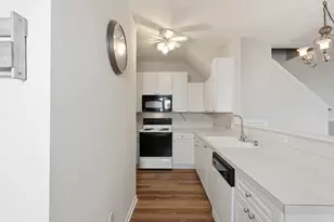 2145 Thornblade Dr, Raleigh, NC 27604 - Photo 10