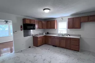 125 Booth Ave, Henderson, NC 27536 - Photo 12