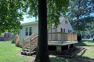 1028 Dabney Dr, Henderson, NC 27536 - Photo 8