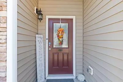 110 N Great White Way, Clayton, NC 27527 - Photo 4