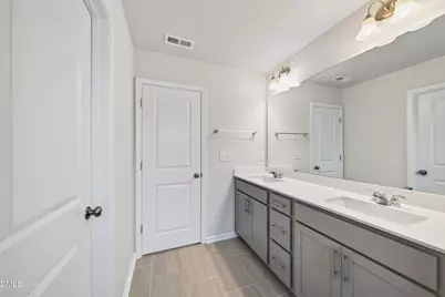 4021 Sierra Pelona Drive, Raleigh, NC 27616 - Photo 20