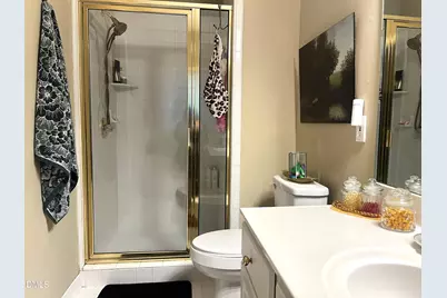 801 Genford Court, Raleigh, NC 27609 - Photo 10