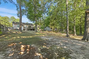 4914 S Pointe, Sanford, NC 27332 - Photo 28