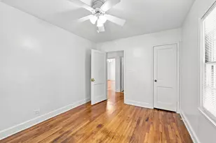 812 W Markham Ave, Durham, NC 27701 - Photo 16