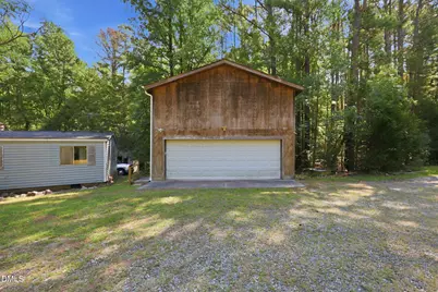 6848-B Nc-87, Graham, NC 27253 - Photo 4
