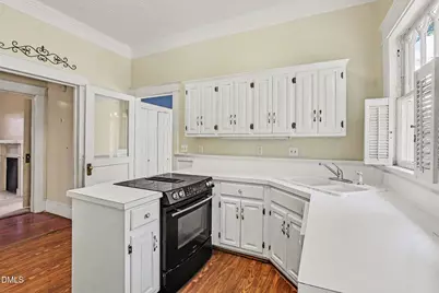202 N Green Street, Selma, NC 27576 - Photo 10