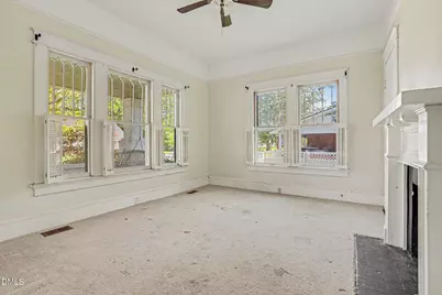 202 N Green Street, Selma, NC 27576 - Photo 16